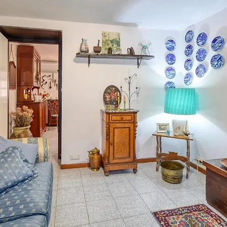 Сasa de vacaciones In Lumarzo With Kitchen Pannesi