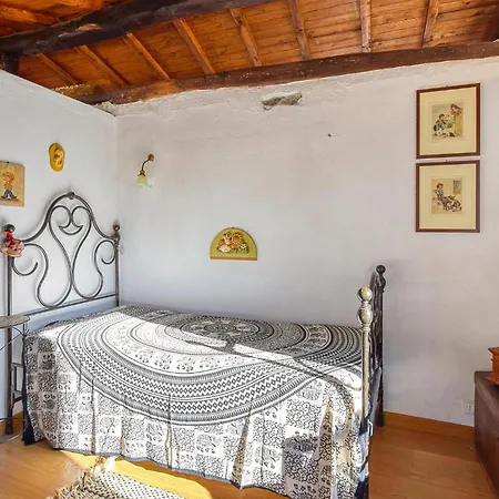 In Lumarzo With Kitchen Pannesi