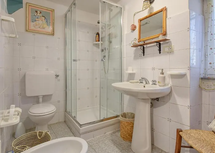 3 Bedroom Cozy In Lumarzo 펜션 Pannesi