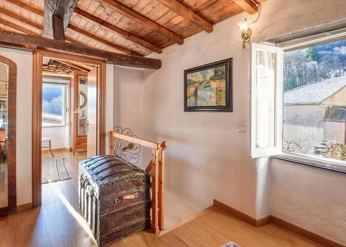 펜션 3 Bedroom Cozy In Lumarzo *