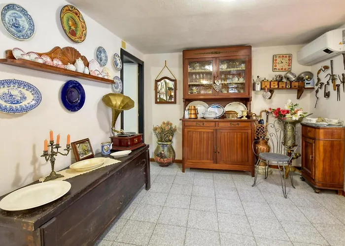 3 Bedroom Cozy In Lumarzo 펜션 *