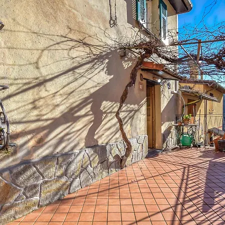 3 Bedroom In Lumarzo Prázdninový dům Pannesi