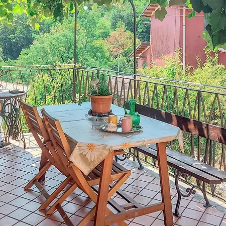3 Bedroom In Lumarzo