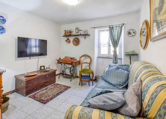 3 Bedroom Cozy In Lumarzo *