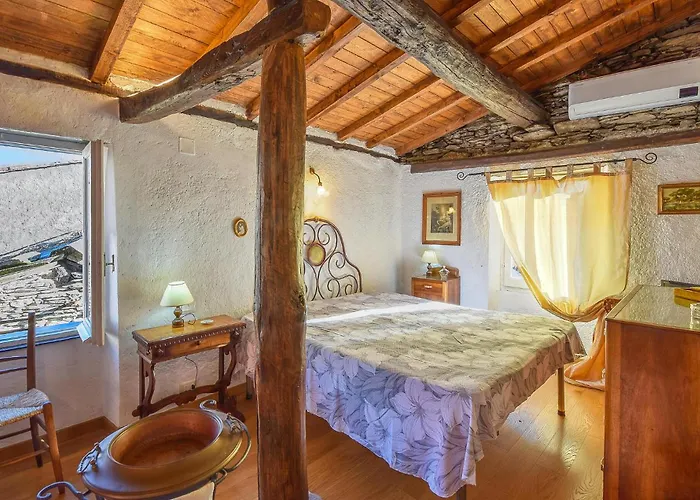 3 Bedroom Cozy In Lumarzo Prázdninový dům